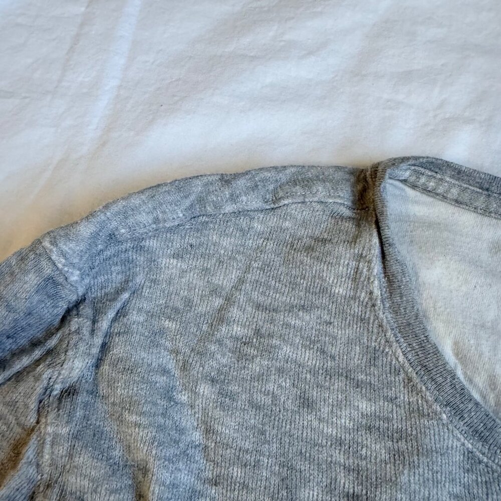 Gap Heather Gray Crewneck Long Sleeve Sweater Size M - Picture 3 of 9